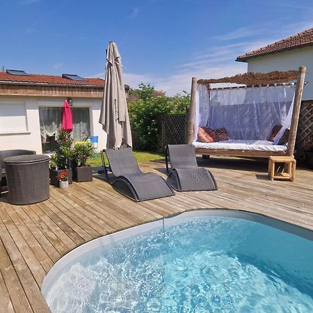 La Serenite Balinaise, Chambre Et Sdb Privee, Jardin , Piscine Et Jacuzzi En Saison, Pres De Chantilly, Parc Asterix Et Cdg Et Paris En 20' Orry-La-Ville Esterno foto